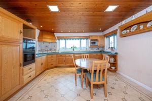 Breakfast kitchen- click for photo gallery